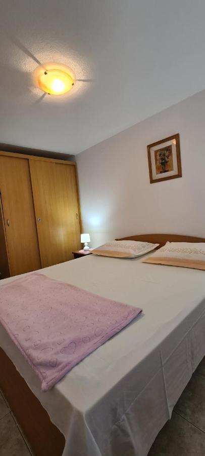 Apartmani Fani Supetar Dış mekan fotoğraf