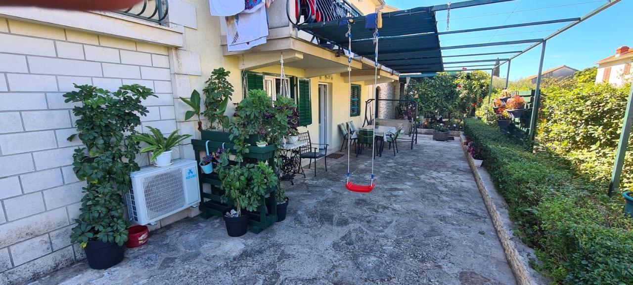 Apartmani Fani Supetar Dış mekan fotoğraf